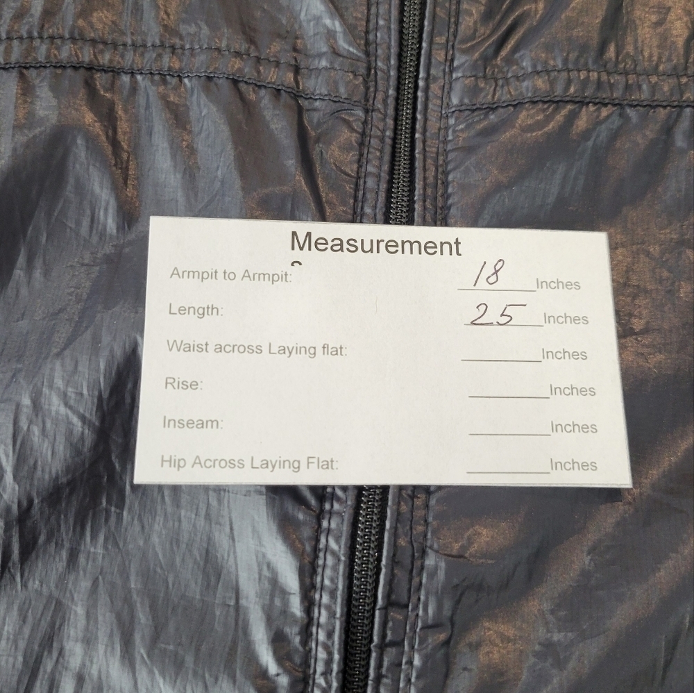 Uniqlo Windbreaker #628 Size M - Picture 9 of 9